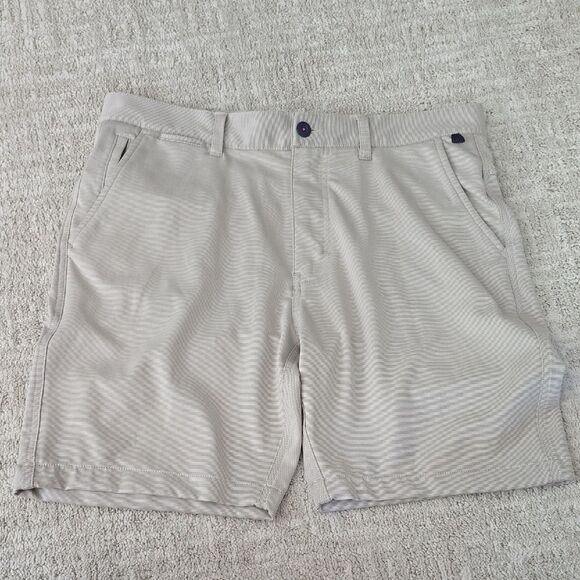 Halsey 44 | Breakwater Sport Short - Picture 3 of 10